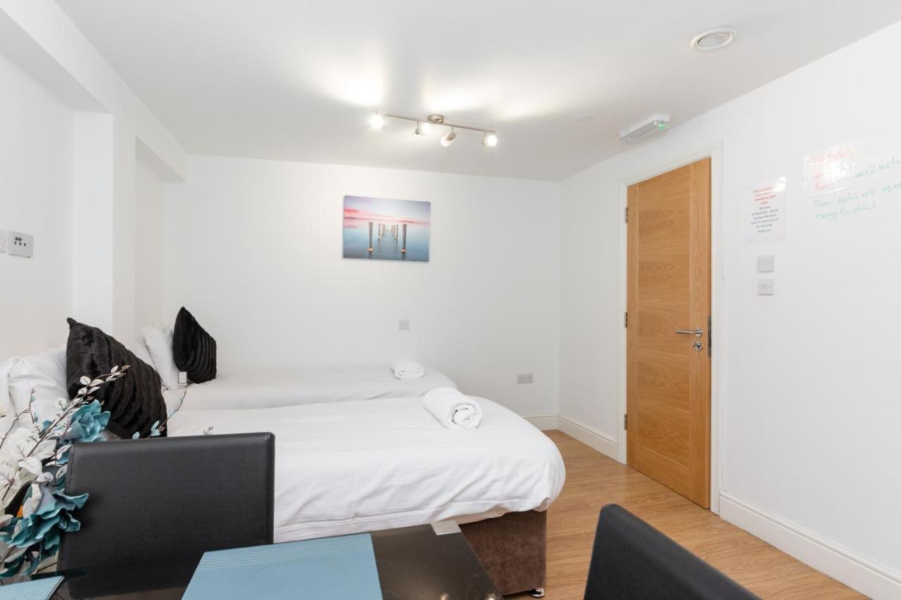 Book Today At Metro Serviced Apartments Bedford - Metro House ,Free Wifi 外观 照片