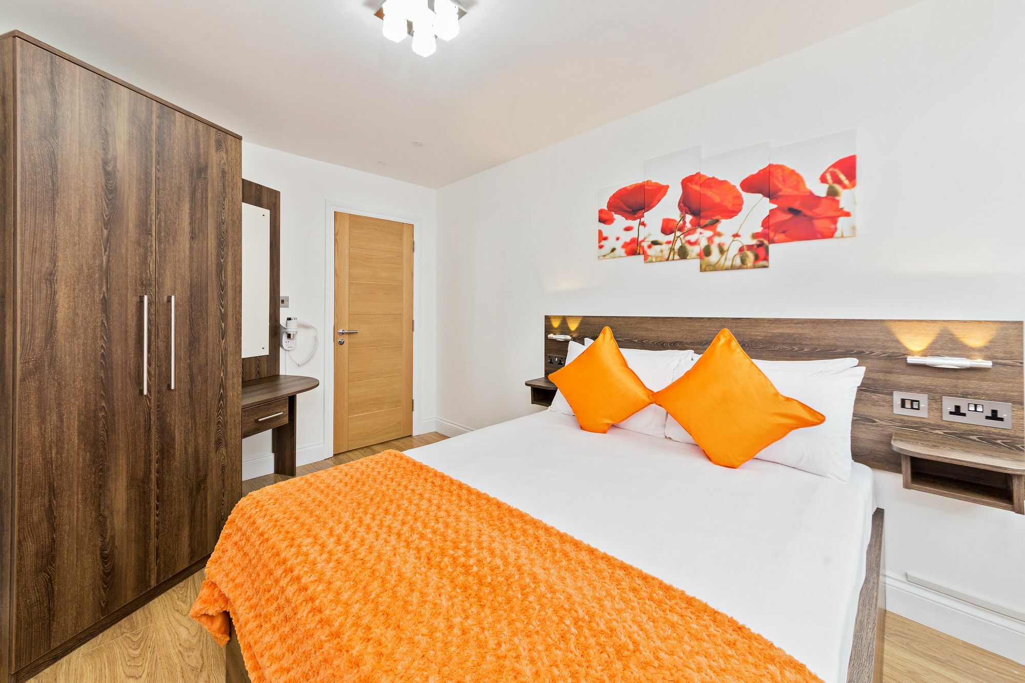 Book Today At Metro Serviced Apartments Bedford - Metro House ,Free Wifi 外观 照片